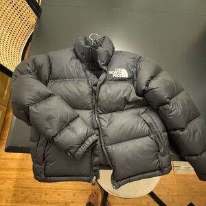 Women’s medium Nuptse packable quilted
700 down jacket